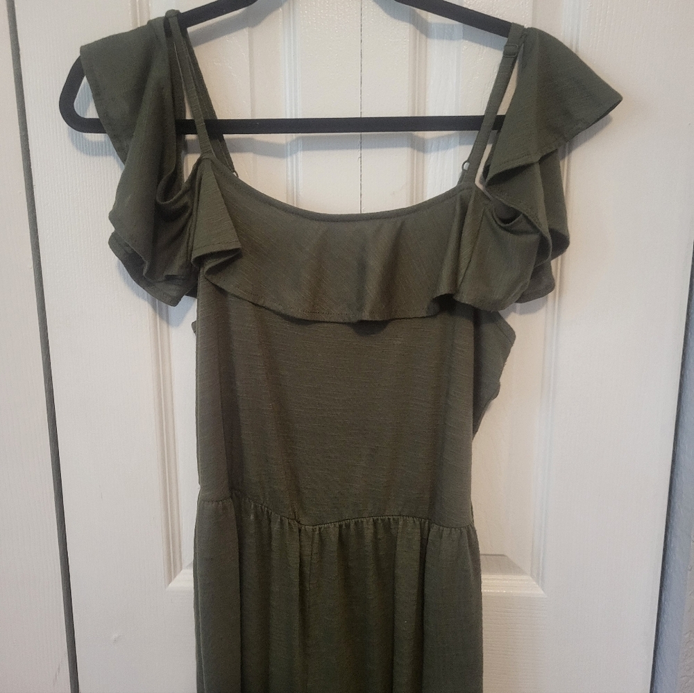 Time and Tru Olive Green Jumper